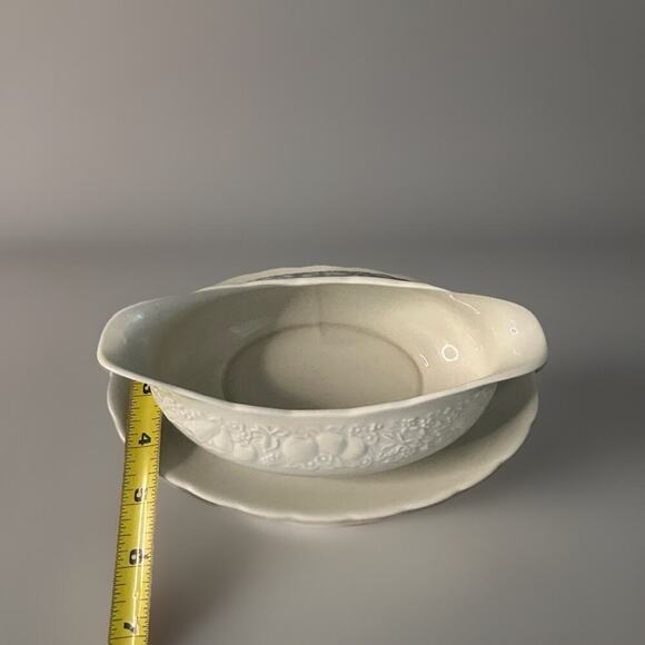 EUC Harmony House Bounty Gravy Boat w/ Attached Underplate Fine China 2516 Japan - Picture 13 of 14